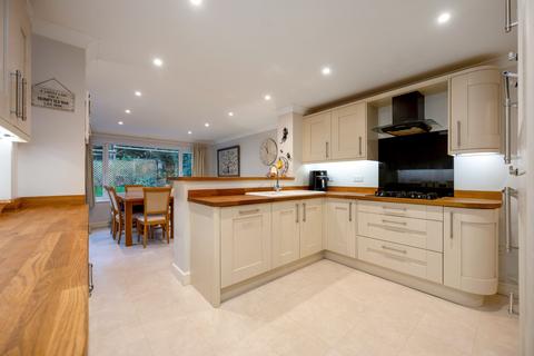 undefined, Livingstone Close, Oakham