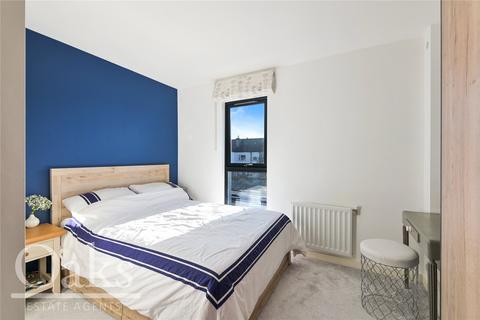 2 bedroom apartment for sale, Cairns Avenue, Streatham