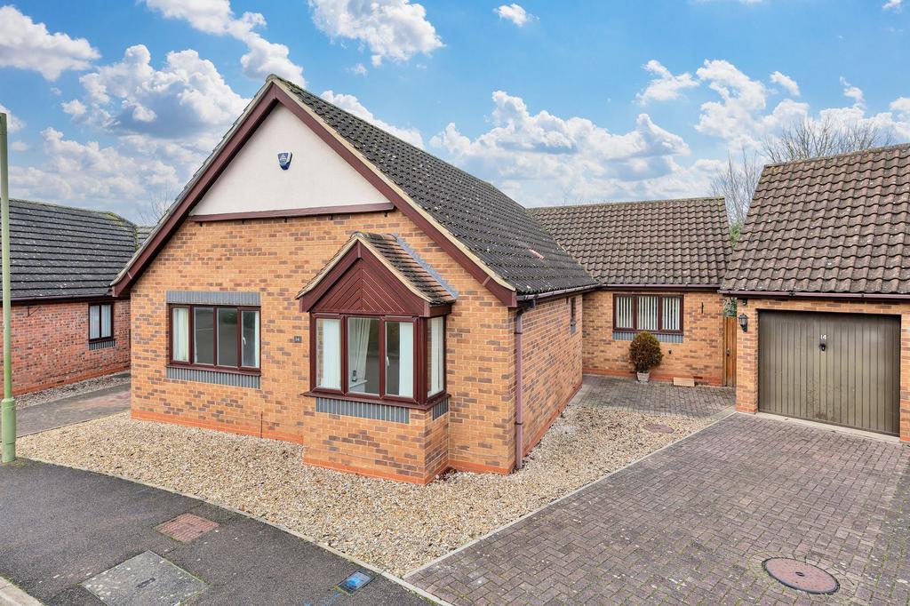 3 bedroom bungalow to rent