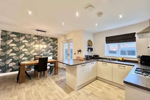 4 bedroom detached house for sale, Bletchley Close, Blackpool FY4