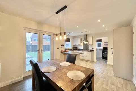 4 bedroom detached house for sale, Bletchley Close, Blackpool FY4