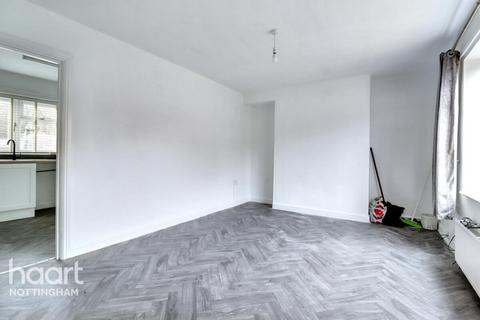 3 bedroom end of terrace house for sale, Ainsdale Crescent, Nottingham