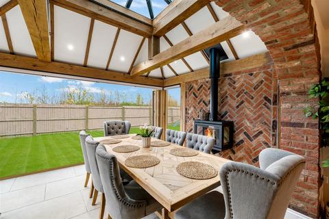 3 bedroom detached house for sale, Enfield Court, Harby, Newark