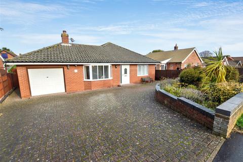 2 bedroom detached bungalow for sale, Morley Road North, Sheringham