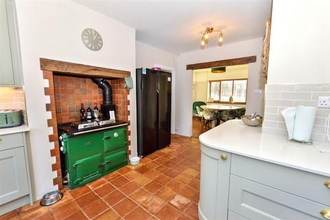 4 bedroom detached house for sale, The Rise, Sheringham