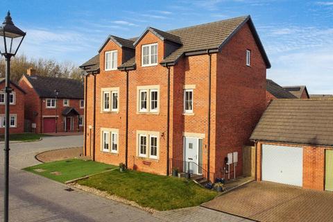 3 bedroom semi-detached house for sale, Silvermede Road, Wynyard, TS22