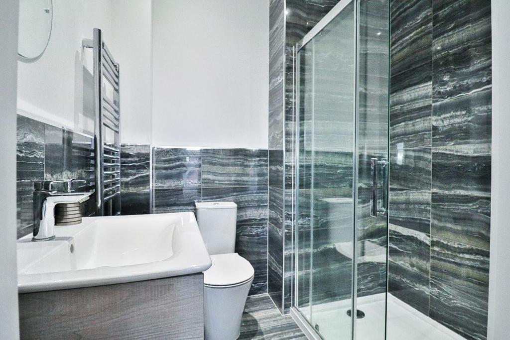 Ensuite 2
