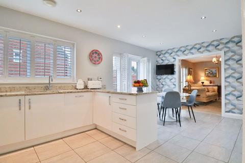 5 bedroom detached house for sale, Summer Lane, Wynyard, TS22