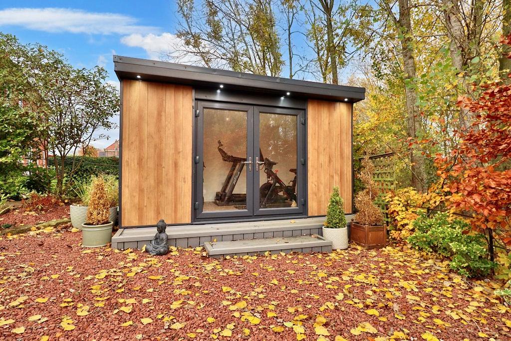 Garden room
