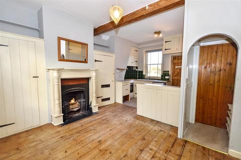 undefined, High Street, Overstrand