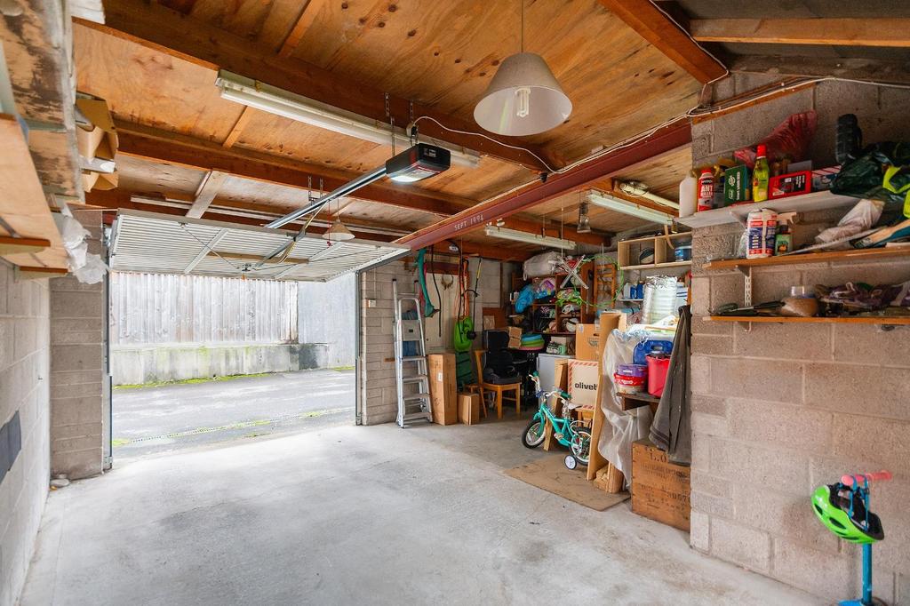 1 F7 A0 HD - Garage B.jpg