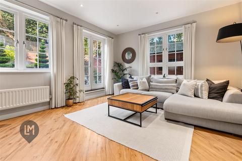3 bedroom house for sale, Arcadian Place, London
