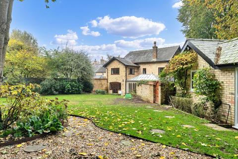 undefined, Station Road, Baldock SG7