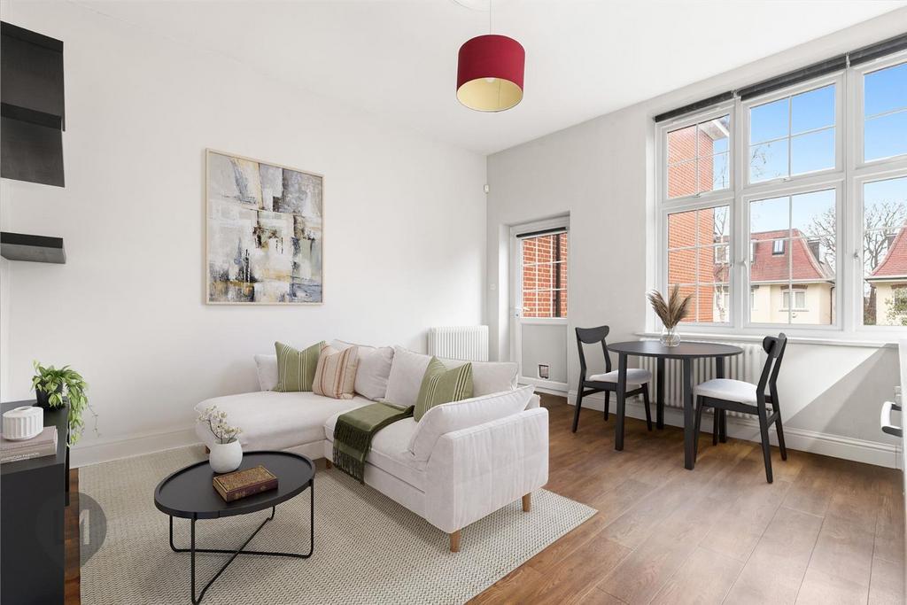 Living/Dining Room