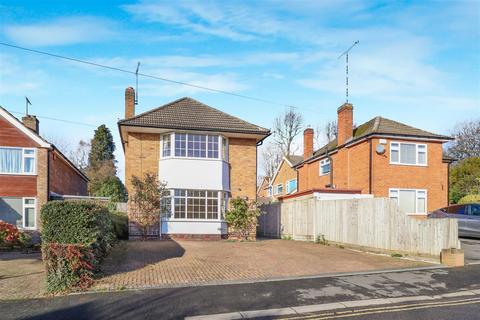 Mercia Avenue, Kenilworth