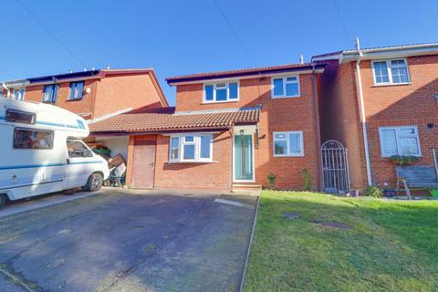 3 bedroom link detached house for sale, Swift Hollow, Woolston
