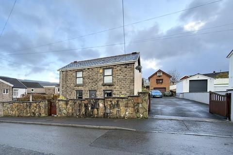 undefined, Aberaman, Aberdare CF44