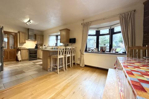 undefined, Aberaman, Aberdare CF44