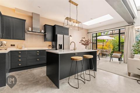 5 bedroom terraced house for sale, Elborough Street, London