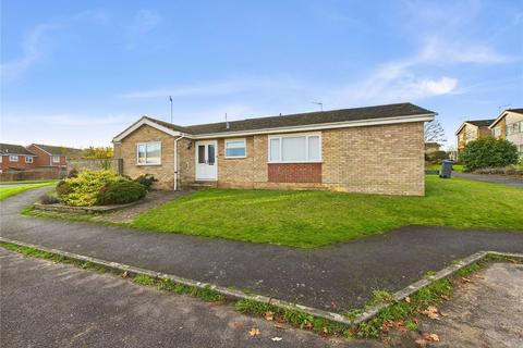 2 bedroom bungalow for sale - Parkway, Wickham Market, Woodbridge, Suffolk, IP13