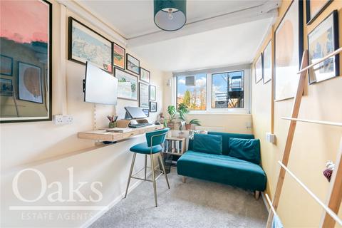 2 bedroom apartment for sale, Woodvale Walk, West Norwood
