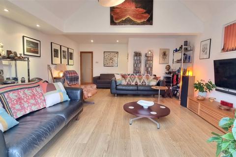 3 bedroom bungalow for sale, Hookwood, Horley, Surrey, RH6