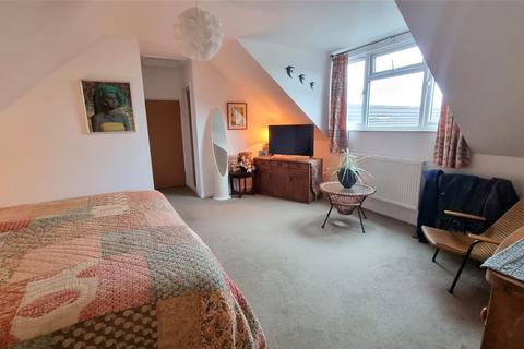 3 bedroom bungalow for sale, Hookwood, Horley, Surrey, RH6