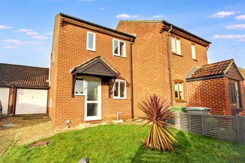 2 bedroom semi-detached house for sale, Sir Williams Close, Aylsham, Norwich