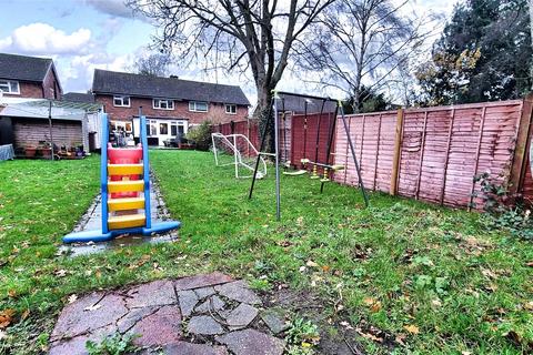 undefined, Horley, Surrey, RH6