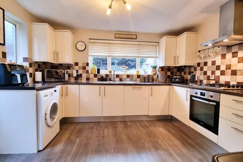 undefined, Horley, Surrey, RH6