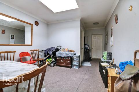 undefined, Salisbury Street, SWINDON