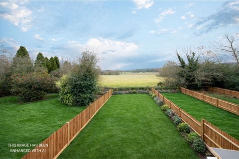 4 bedroom semi-detached house for sale, Waterloo Road, Cranbrook TN17