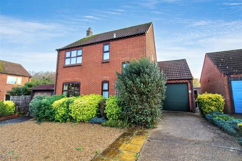 undefined, Abbots Close, Aylsham