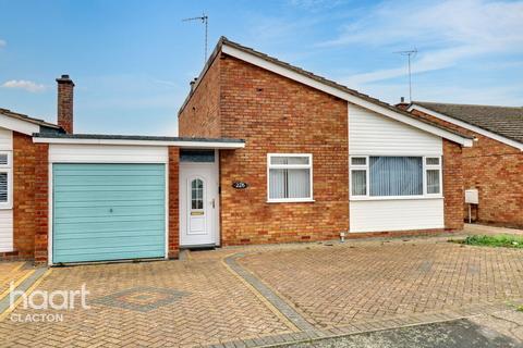 2 bedroom detached bungalow for sale, Constable Avenue, Clacton-On-Sea