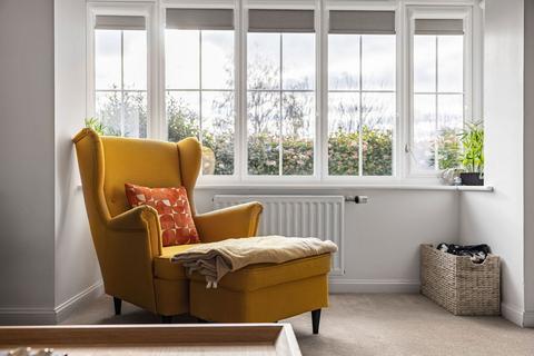 5 bedroom detached house for sale, Mirabelle Road, Bishops Cleeve, Cheltenham, GL52 8FS