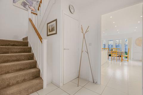 5 bedroom detached house for sale, Clover Drive, Cheltenham, GL52 3JR