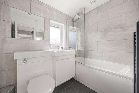 3 bedroom end of terrace house for sale, Longlands Road, Bishops Cleeve, Cheltenham, GL52 8JP