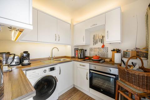 1 bedroom flat for sale, Berkeley Court, High Street, Cheltenham, GL52