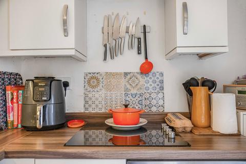 1 bedroom flat for sale, Berkeley Court, High Street, Cheltenham, GL52