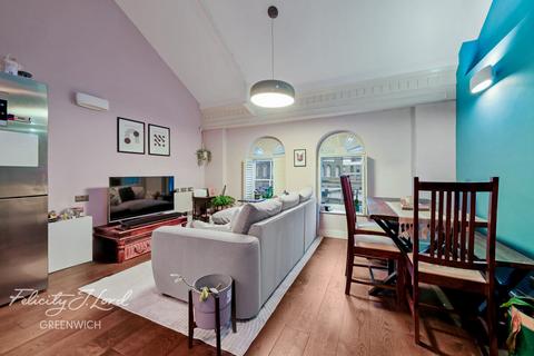 2 bedroom terraced house for sale, Devonshire Drive, Greenwich, SE10