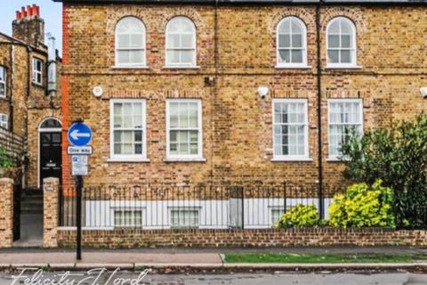 2 bedroom terraced house for sale, Devonshire Drive, Greenwich, SE10