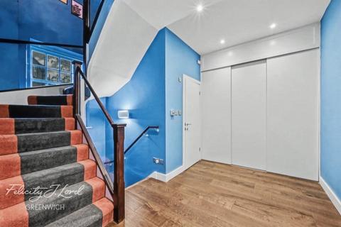 2 bedroom terraced house for sale, Devonshire Drive, Greenwich, SE10