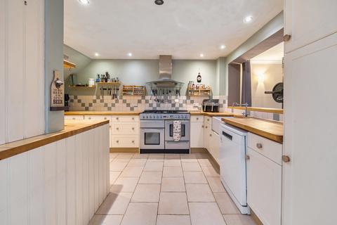4 bedroom end of terrace house for sale, Hardwick Road, Bicester OX27