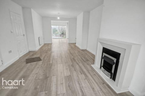 3 bedroom semi-detached house for sale, Llantarnam Road, Cwmbran
