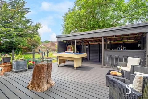 undefined, Hinton Road, Hurst, RG10
