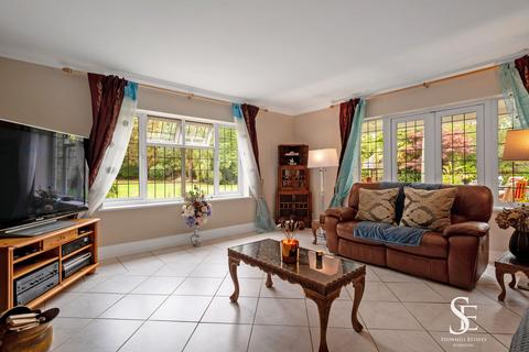 7 bedroom detached house for sale, The Hatch, Windsor, SL4