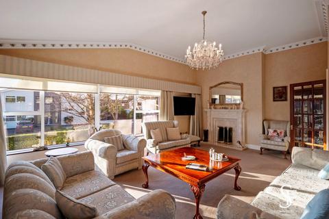 4 bedroom detached house for sale, The Rushes, Maidenhead, SL6