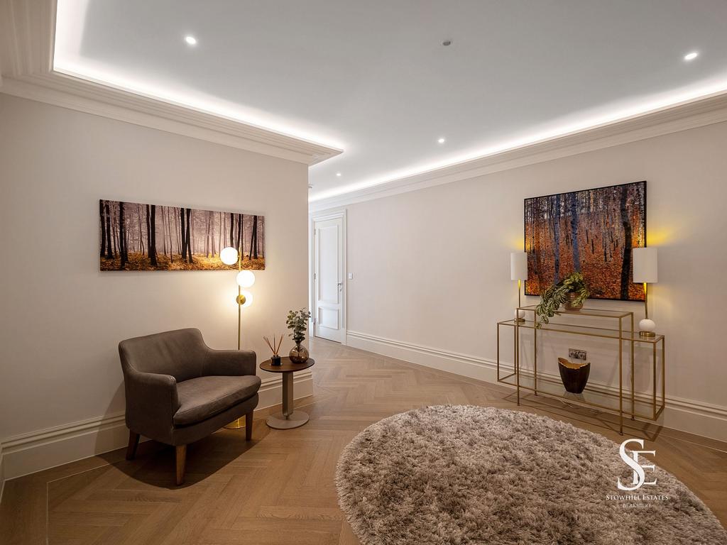 Apartment Entrance Hall