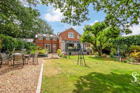 undefined, Old Wokingham Road, Wokingham, RG40