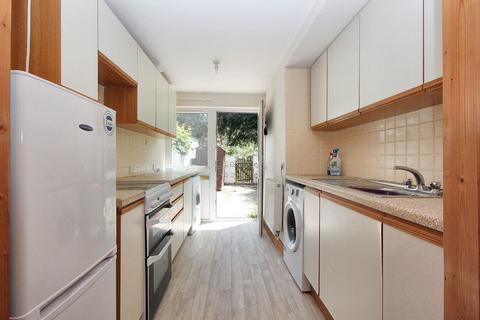 1 bedroom ground floor flat to rent, Hamlin Lane, Exeter, EX1